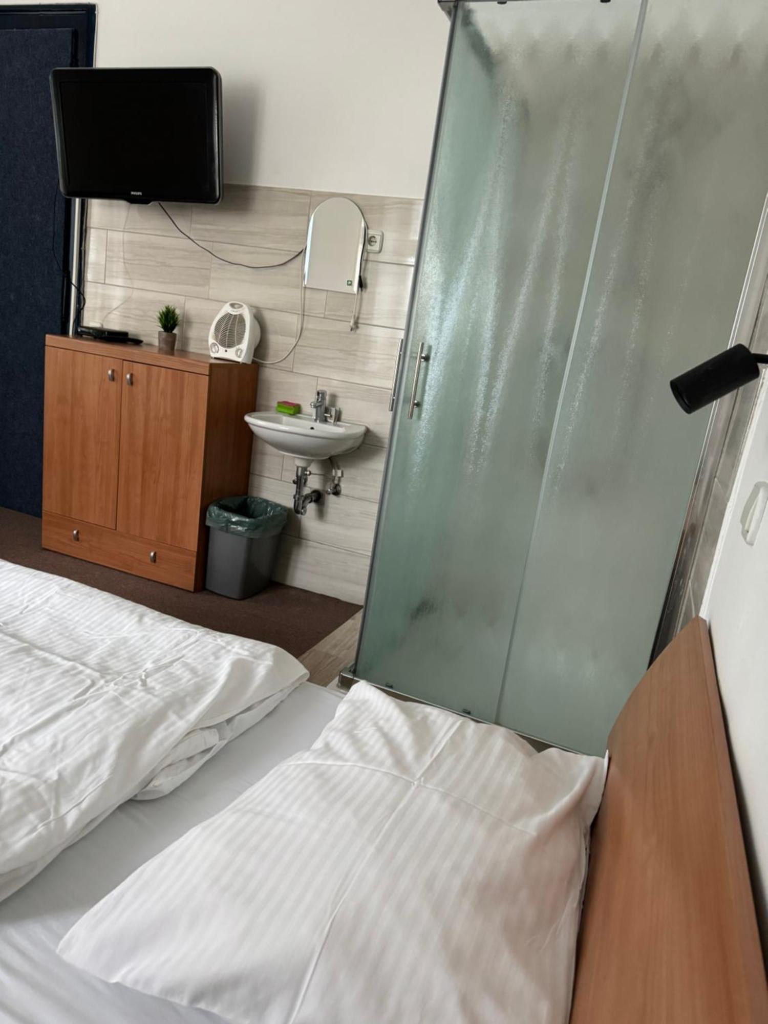Guesthouse Pri Tonetu Ptuj Luaran gambar